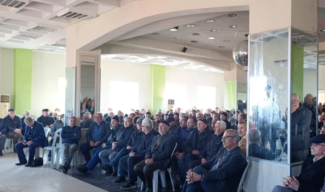 Sultanköy’de düzenlenen genel kurulda Altınyazı Karasaz Sulama Kooperatifi’nin yönetimi Tanju