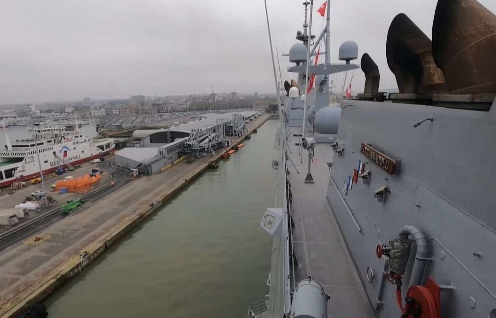 Türk Deniz Kuvvetleri unsurları, İngiltere’den hareket ederek Kuzey Kutup Dairesi’nde