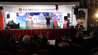 Ankara Keçiören Belediyesi tarafından Kalaba Kent Meydanı’nda düzenlenen 18 Mart Çanakkale