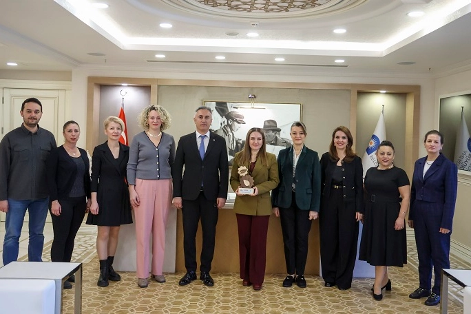 Antalya Büyükşehir Belediyesi tarafından yürütülen “Solar School (Güneş Okulu)” projesi,