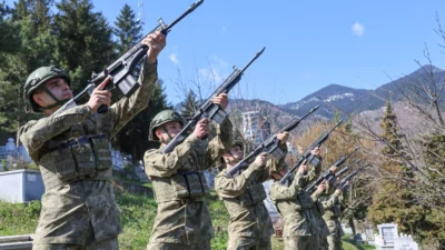 Artvin’de, 18 Mart Şehitleri Anma Günü ve Çanakkale Deniz Zaferi'nin