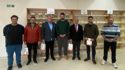 Artvin Ticaret Borsası yönetimi, Artvin Çoruh Üniversitesi bünyesinde faaliyet gösteren