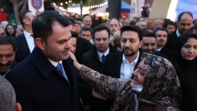 Hatay’da düzenlenen iftar programında vatandaşlarla bir araya gelen Çevre, Şehircilik