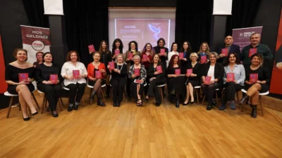 İstanbul Bakırköy Belediyesi tarafından düzenlenen Yazarlık Atölyesi’ne katılan kadınların kaleminden