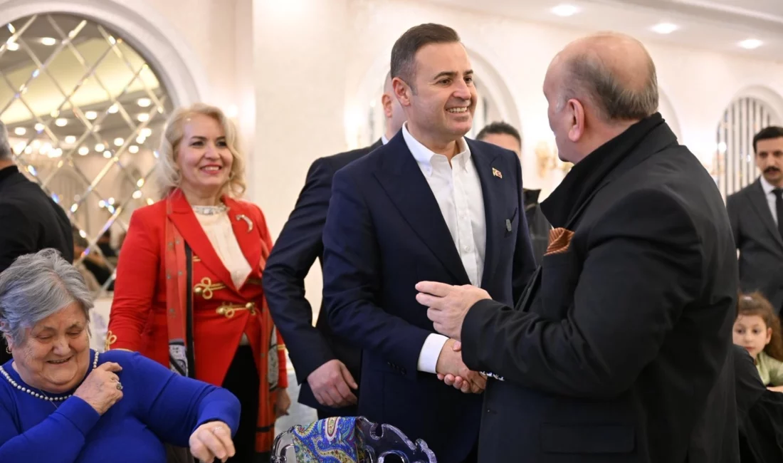Balıkesir Büyükşehir Belediye Başkanı Ahmet Akın, İstanbul’da yaşayan hemşehrileriyle iftar