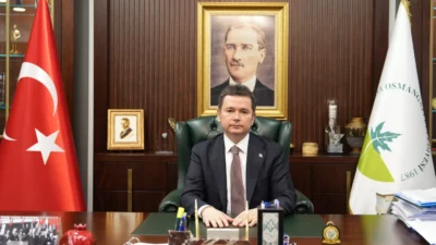 Osmangazi Belediye Başkanı Erkan Aydın, yayınladığı anlamlı mesajla tüm hemşehrilerinin