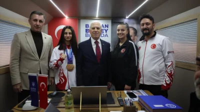 Bursa Büyükşehir Belediye Başkanı Mustafa Bozbey, yıllarca halkın talep ve