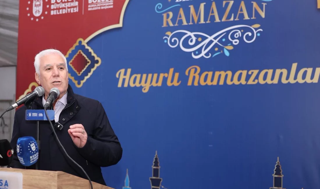 Bursa Büyükşehir Belediyesi’nin Mustafakemalpaşa’da düzenlediği iftar programında konuşan Başkan Mustafa