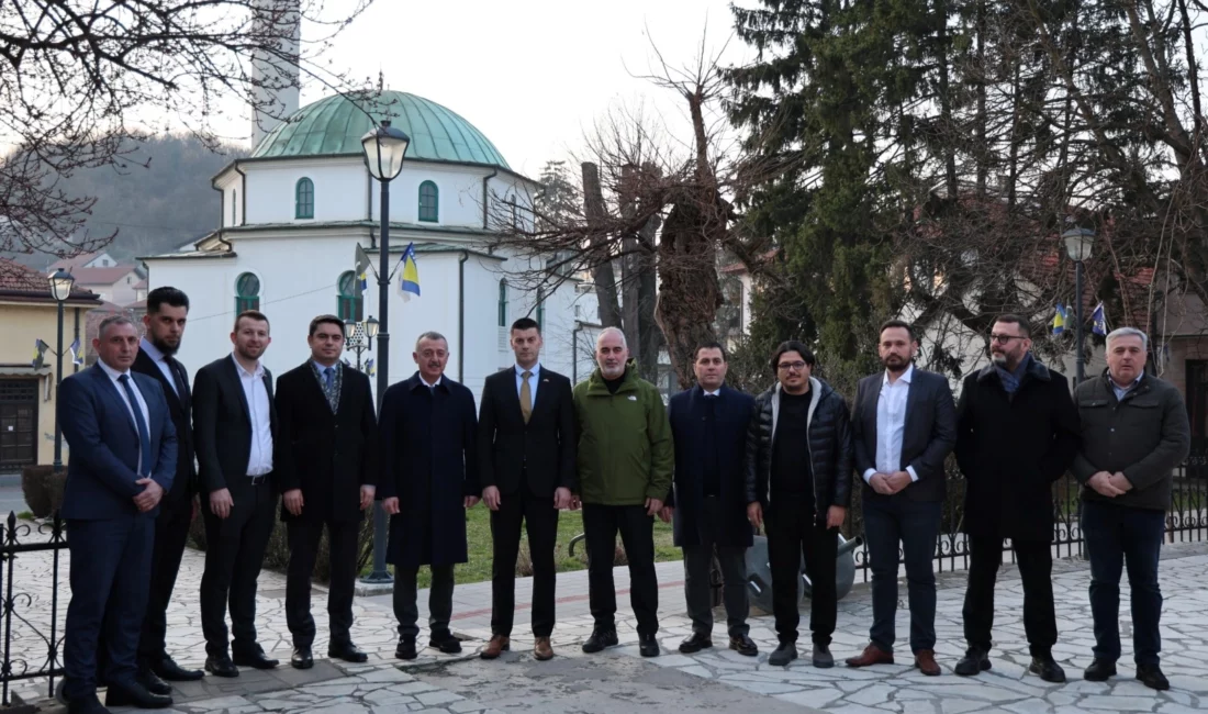 Kocaeli Büyükşehir Belediyesi’nin Ramazan Ayı dolayısıyla Balkanlar’da kurduğu “Kardeşlik Sofrası”