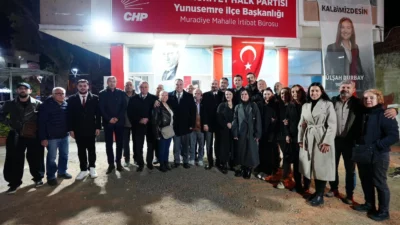 Manisa Büyükşehir Belediyesi, Ramazan ayının son iftar sofrasını Muradiye Mahallesi’nde