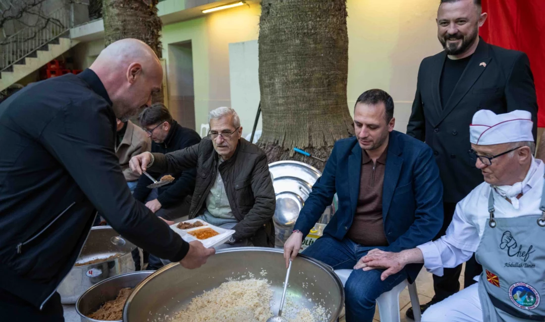 İzmir'de Bornova Belediye Başkanı Ömer Eşki, İzmir Makedonya Göçmenleri Kültürünü