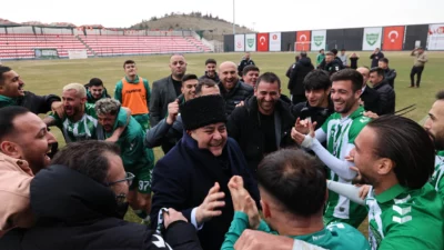 Ankara Keçiören Belediye Başkanı Dr. Mesut Özarslan, Bölgesel Amatör Lig’de