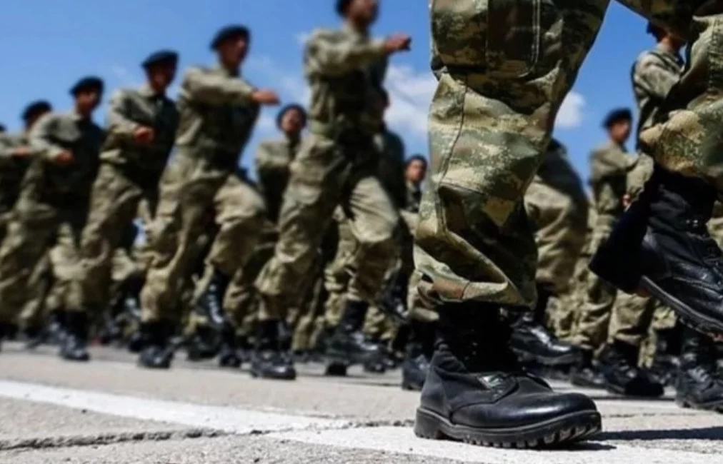 TBMM’ye sunulan kanun teklifiyle, bedelli askerlikten yararlanmak isteyenlerden tahsil edilecek