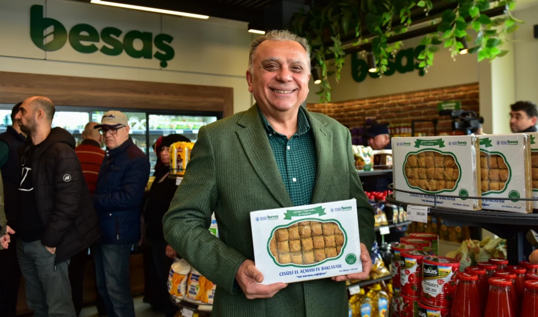 Bursa Büyükşehir Belediyesi iştiraklerinden BESAŞ'ın hijyenik koşullarda ürettiği cevizli tereyağlı