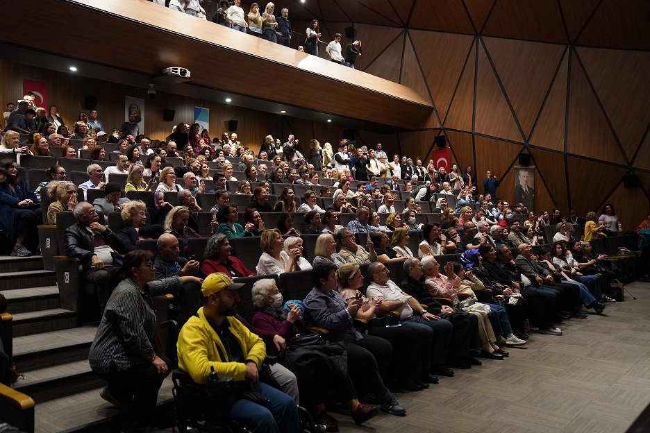 Beylikdüzü Belediyesi, mart ayında Beylikdüzü Atatürk Kültür ve Sanat Merkezi