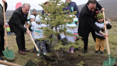 Bilecik’in Bozüyük ilçesinde, 21-26 Mart Orman Haftası kapsamında anlamlı bir