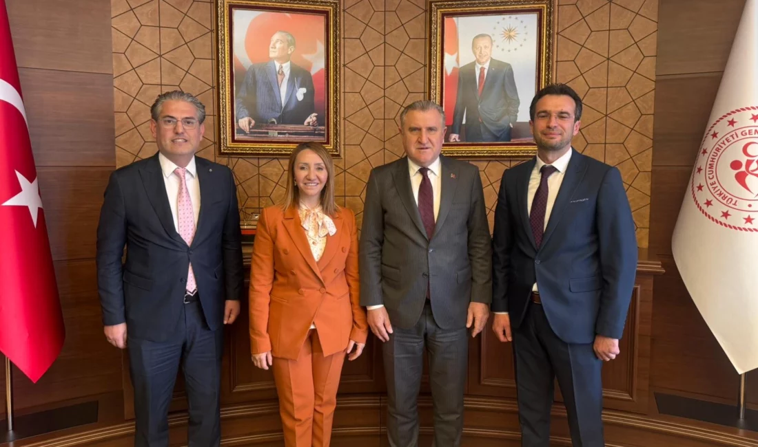 AK Parti Bilecik İl Başkanı Serkan Yıldırım ve AK Partili