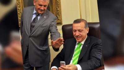 Geçmiş dönem devlet bakanı Binali Yıldırım, Cumhurbaşkanı Erdoğan ile 2009