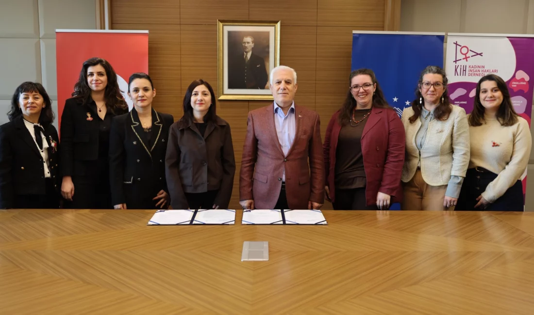 Bursa Büyükşehir Belediyesi, kadınların haklarına ilişkin bilgiye erişimini artırmak ve