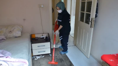 Bursa Büyükşehir Belediyesi, önemli sosyal sorumluluk projelerinden olan Evde Hasta