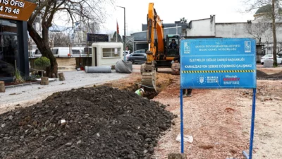 Bursa Büyükşehir Belediyesi, altyapıdan üstyapıya kentin 17 ilçesinde hizmetlerini kesintisiz