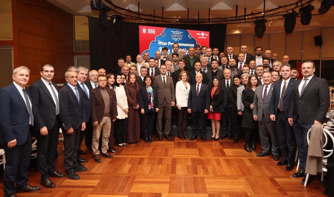 Bursa Büyükşehir Belediye Başkanı Mustafa Bozbey, mecliste yaşanan görüş ayrılıklarına