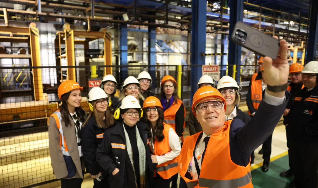 Bursa Büyükşehir Belediye Başkanı Mustafa Bozbey, 8 Mart Dünya Kadınlar