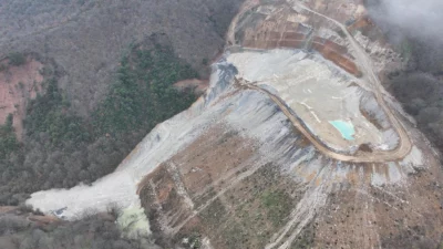 Bursa Yenişehir’e bağlı Kirazlıyayla’da maden işletmesinin atık havuzunun çökmesiyle oluşan