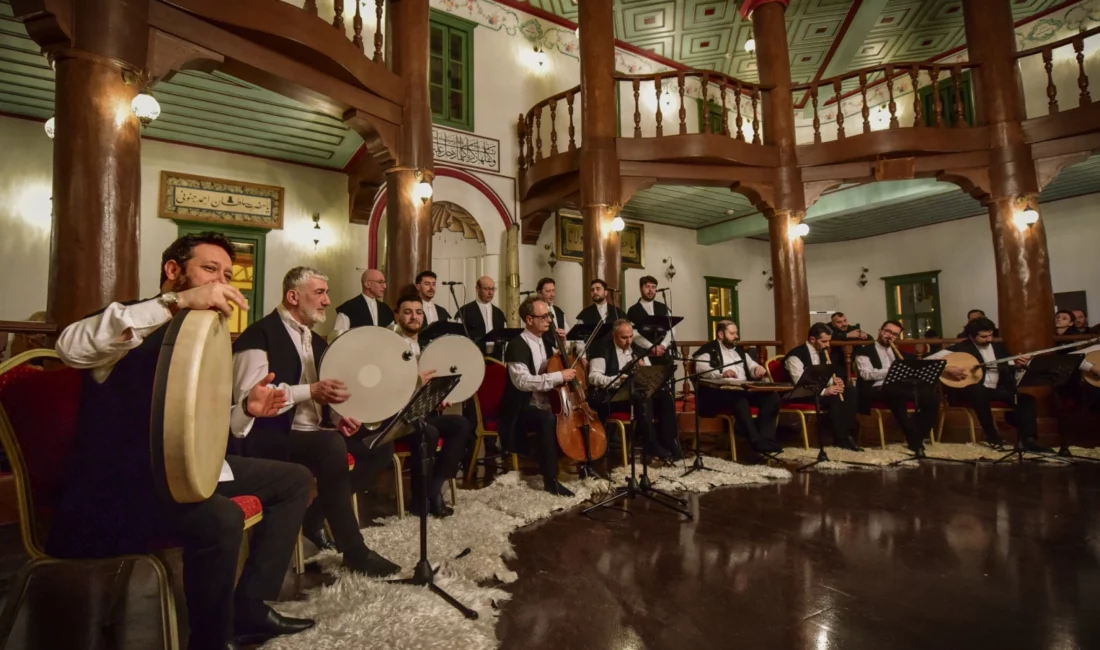 Bursa Büyükşehir Belediyesi’nin Ramazan ayı etkinlikleri kapsamında düzenlediği ‘RamazaNağme’ tasavvuf