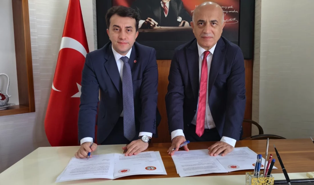 Bursa Gemlik Kaymakamı Osman Aslan Canbaba ve Gemlik Cumhuriyet Başsavcısı Sercan