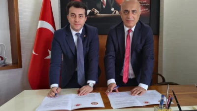 Bursa Gemlik Kaymakamı Osman Aslan Canbaba ve Gemlik Cumhuriyet Başsavcısı Sercan