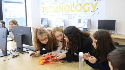 Bursa Mavi İnci Okulları, TEKNOFEST'e 6 takımla katılıyor. 2. ve