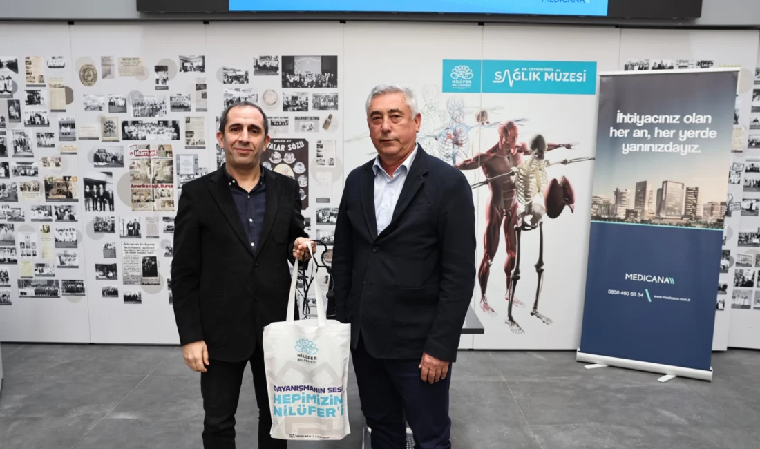 Nilüfer Belediyesi’nin düzenlediği Sağlık Buluşmaları'nda konuşan Op. Dr. Vedat Oruk,