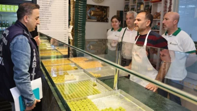 Bursa'da Nilüfer Belediyesi, Ramazan Bayramı öncesinde artan tatlı imalatına yönelik