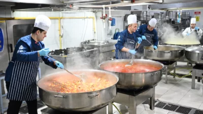 Bursa Büyükşehir Belediyesi’nin BURFAŞ üretim tesislerinde, Ramazan ayı dolayısıyla her