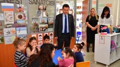 Osmangazi Belediye Başkanı Erkan Aydın, Minik Kalpler Kreş ve Gündüz