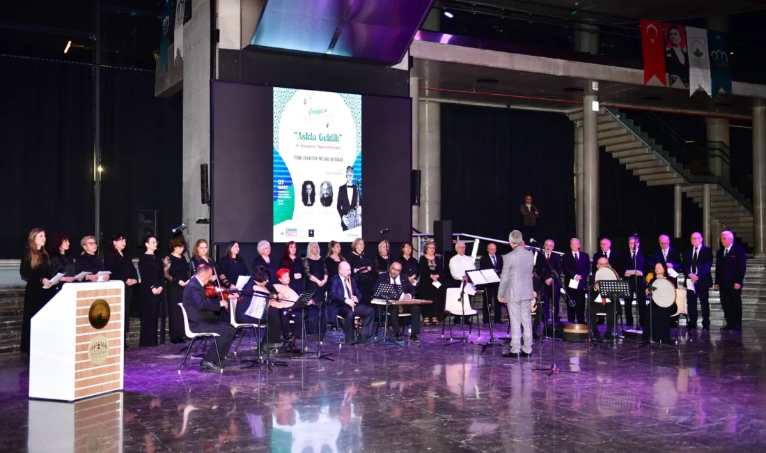 Bursa'da Osmangazi Belediyesi’nin “Osmangazi’de Bir Ramazan Akşamı” programı kapsamında düzenlediği