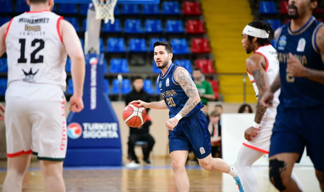 Türkiye Basketbol Ligi’nde zirve takibini sürdüren Çayırova Belediyesi, ligin 26.