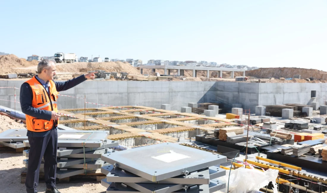 Çayırova’nın en büyük hayali olan Çayırova Devlet Hastanesi’nde çalışmalar devam