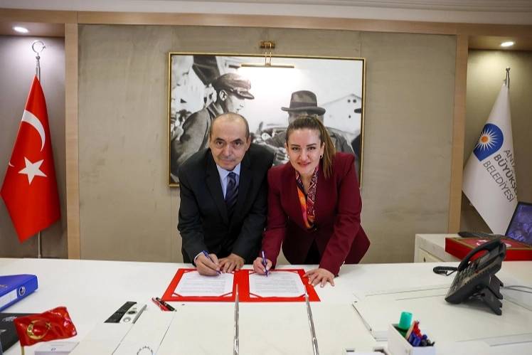 Antalya Büyükşehir Belediyesi’nin uluslararası alanda da ödüle layık görülen “Çevre