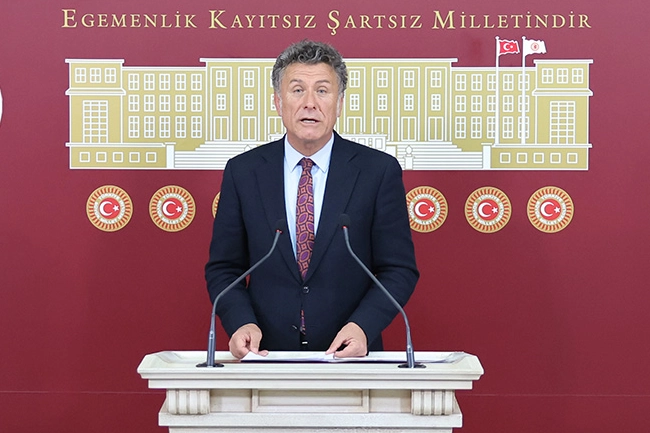 CHP Bursa Milletvekili Orhan Sarıbal, Bandırma-Bursa-Yenişehir-Osmaneli Hızlı Tren Projesi’ni değerlendirerek,