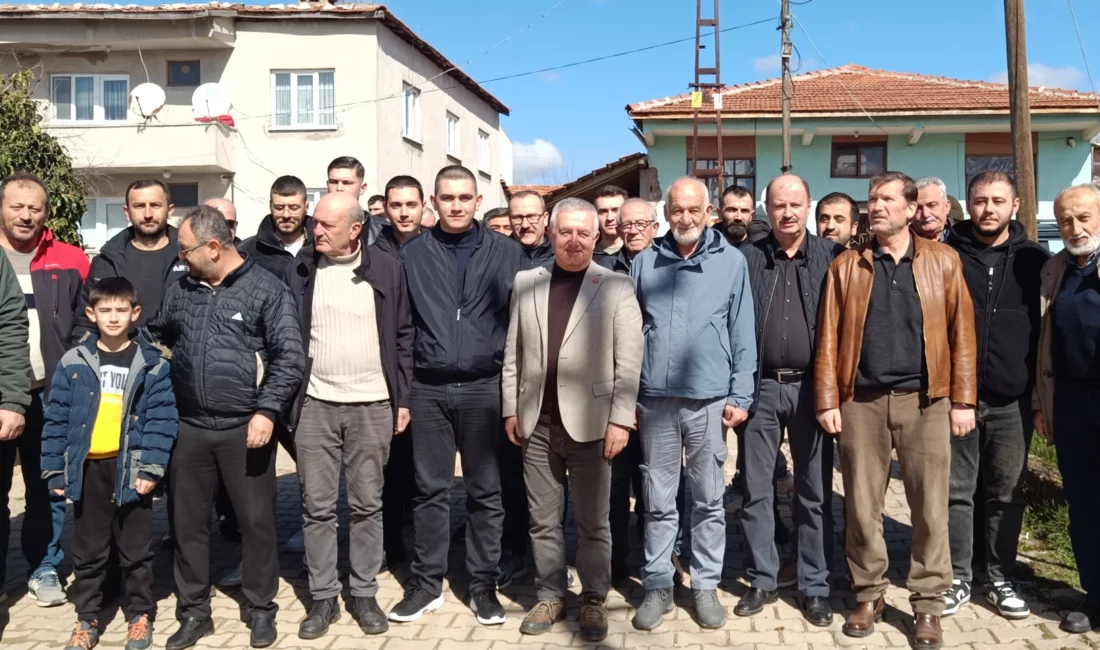 Bilecik’in Pazaryeri ilçesinde CHP Gençlik Kolları Başkanı Emirhan Yağan, vatani