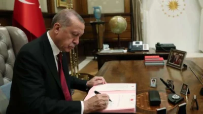 Cumhurbaşkanı Recep Tayyip Erdoğan’ın imzasıyla büyükelçilik ile Kültür ve Turizm