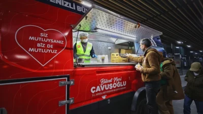 Denizli Büyükşehir Belediyesinin mobil ikram araçları, Ramazan ayında sahur vaktinde