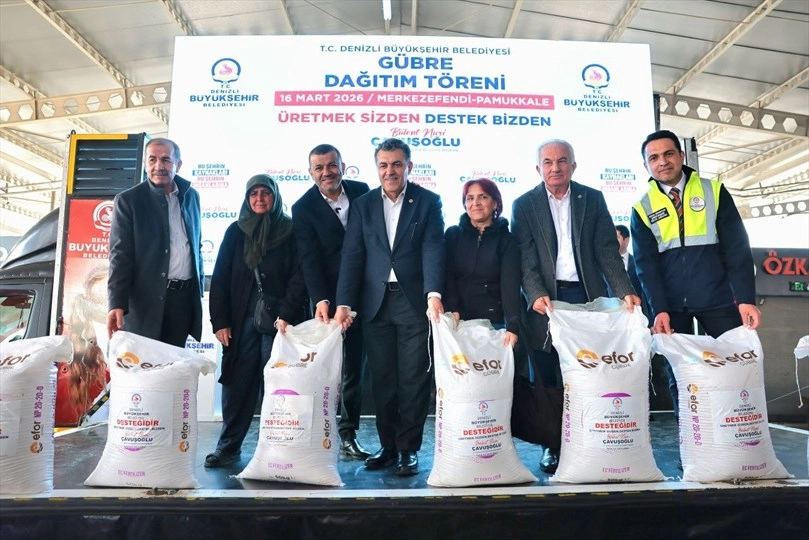 Denizli Büyükşehir Belediye Başkanı Bülent Nuri Çavuşoğlu’nun talimatıyla başlatılan gübre