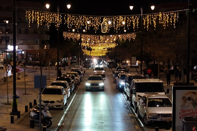 Denizli Büyükşehir Belediyesi’nin Ramazan ayı boyunca mahallelerde düzenlediği etkinliklerin finali