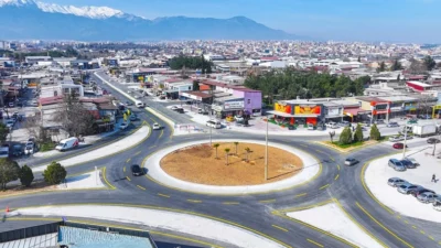 Denizli Büyükşehir Belediyesi’nin Sümer Mahallesi’nde başlattığı “Kentsel Konfor” çalışmaları kapsamında,