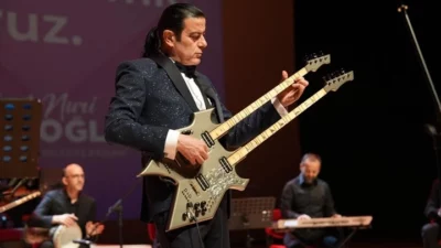 Denizli Büyükşehir Belediyesi, Türk halk müziğinin efsane ismi Özay Gönlüm’ü