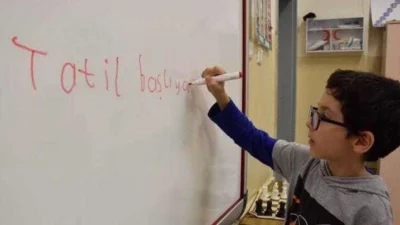 Türkiye genelinde yaklaşık 18 milyon öğrenci ara tatil nedeniyle 9