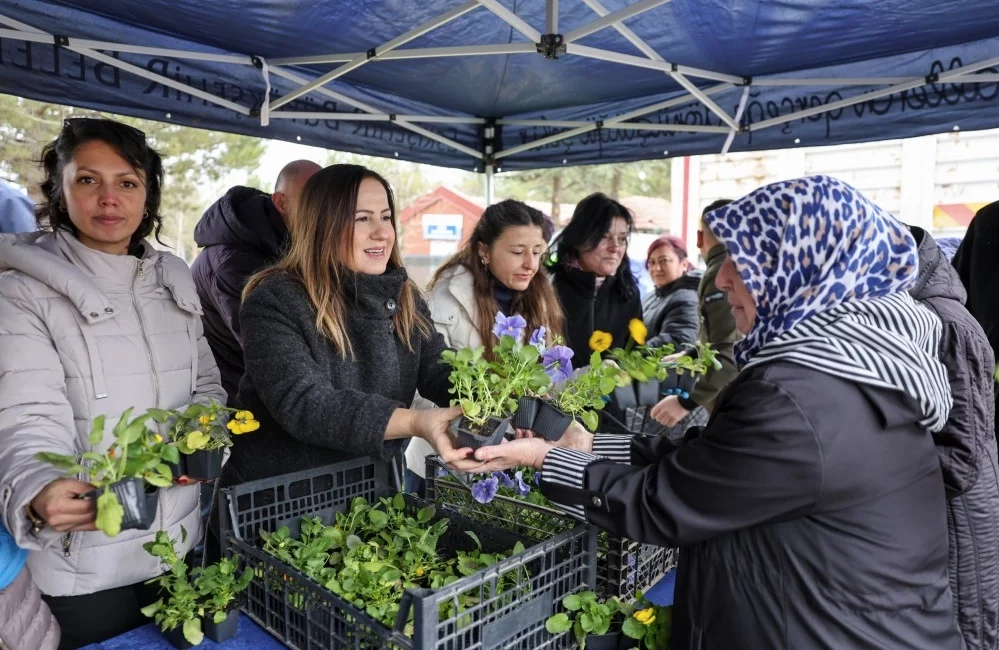 Eskişehir’de Ramazan Bayramı arifesinde duygu dolu anlar yaşandı. Eskişehir Büyükşehir